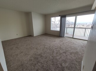 2070 Bechelli Ln Unit 38, Redding, CA 96002