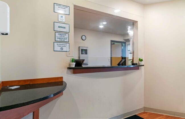 4500 Clyde Park Ave SW, Wyoming, MI 49509 - photo 6