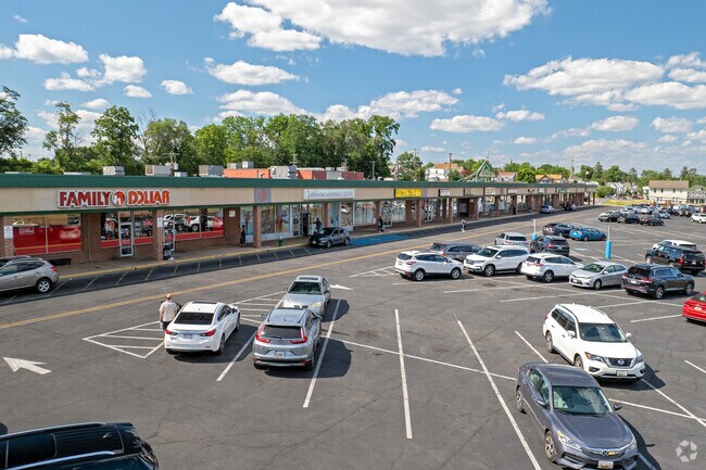 South End Shopping Center offers a wide variety of dining and shopping options in South End.