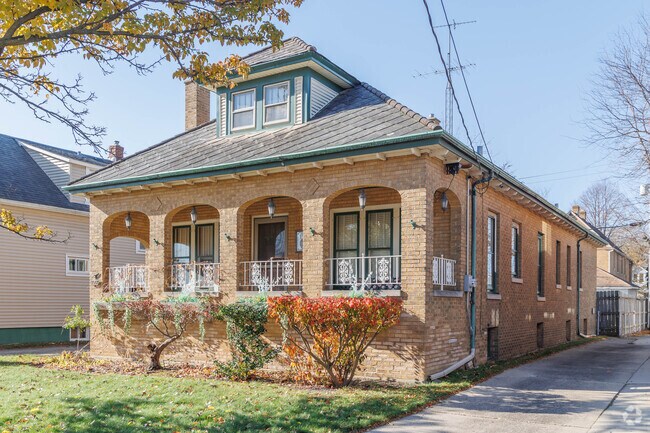 There are homes of different sizes in St Joe's.