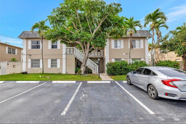510 SW 15th St unit 105, Pompano Beach, FL 33060 - photo 5