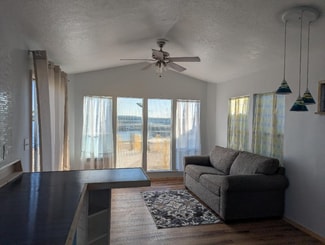 4450 Pine Island Rd NW, Matlacha, FL 33993