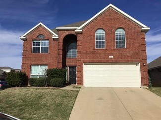 612 Prairie Gulch Dr, Fort Worth, TX 76140