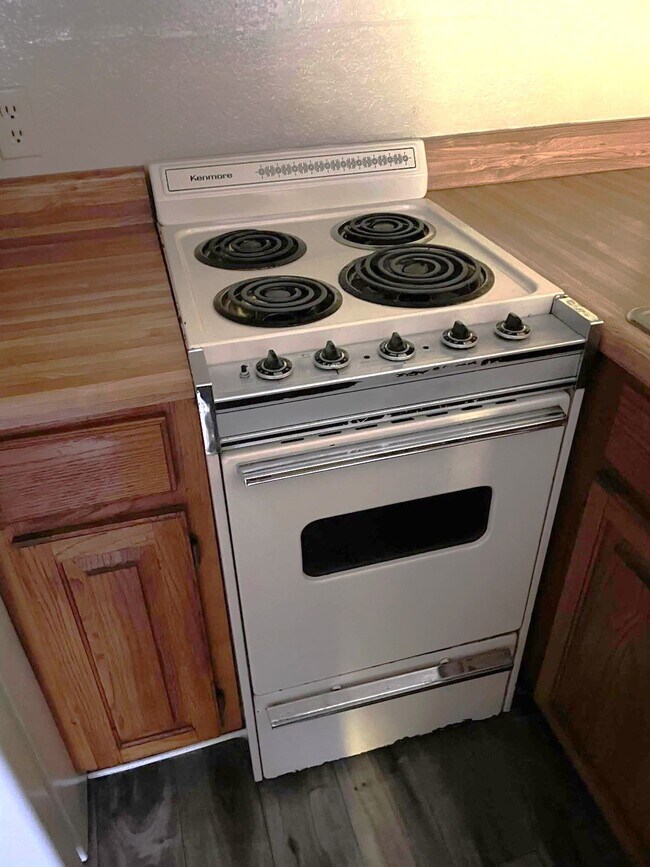 2310 Bamboo Dr unit J303, Arlington, TX 76006 - photo 5