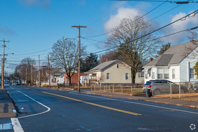 Single-family houses are the most common type of home, with a median price of around $360,00