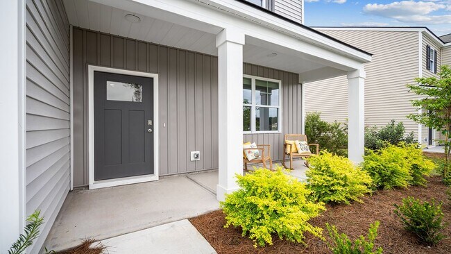 8 Gladewater Drivee, Port Wentworth, GA 31407 - photo 4