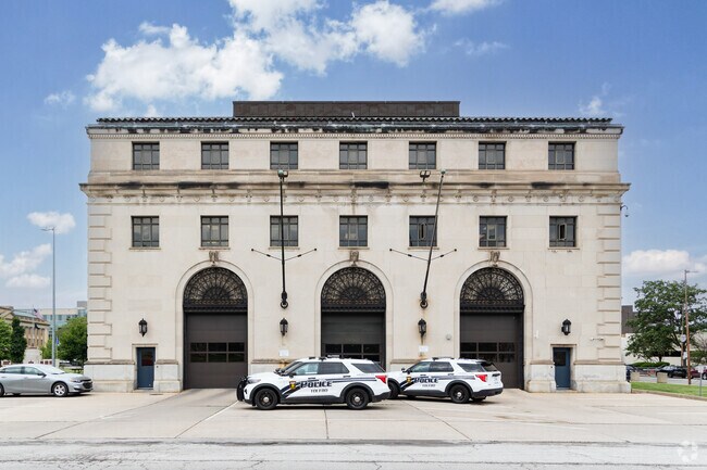 The police station in Downtown Toledo is located in a gorgeous historic building.