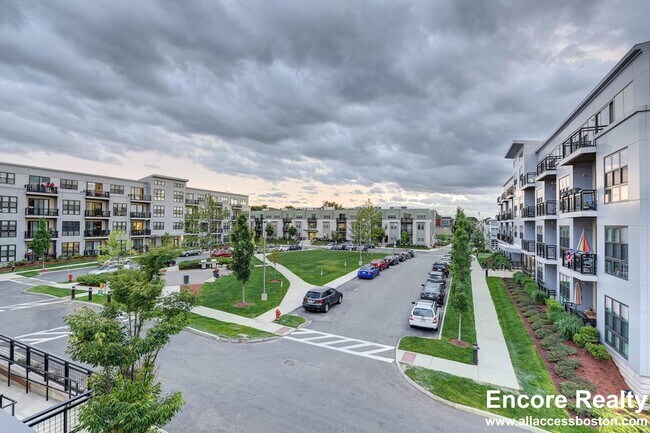 1 Maxwells Green unit 9-308, Somerville, MA 02144 - photo 4