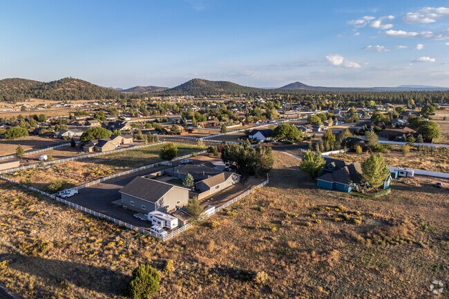 Timberline-Fernwood is surrounded by national forest.
