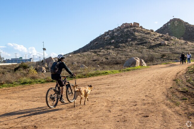 Tuscan Hills cyclists can find several nearby hills and trails to explore.