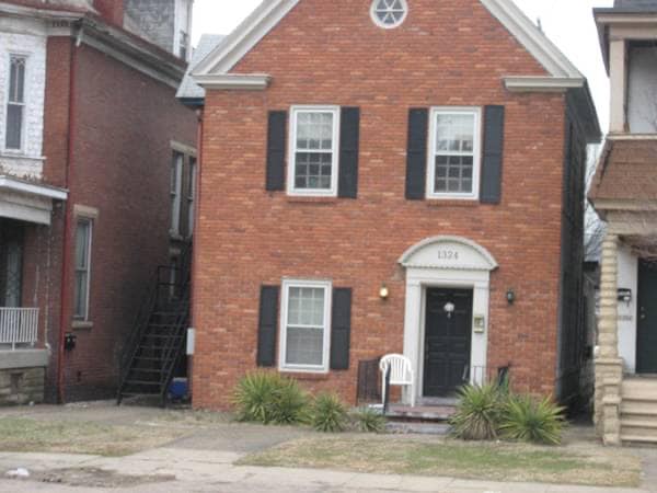 1324 5th Ave, Huntington, WV 25701 - photo 1
