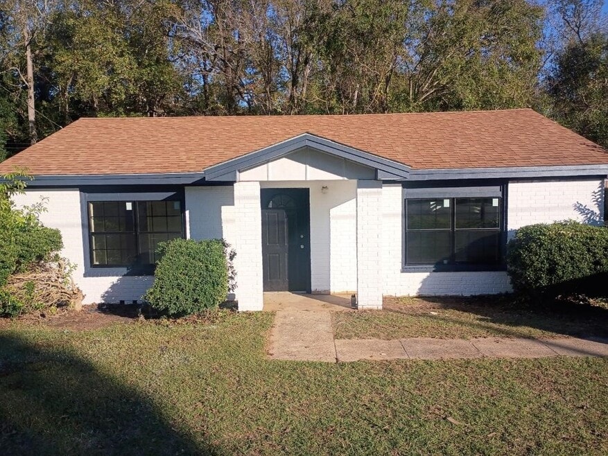 1558 N Fletcher, Jasper, TX 75951 - photo 1