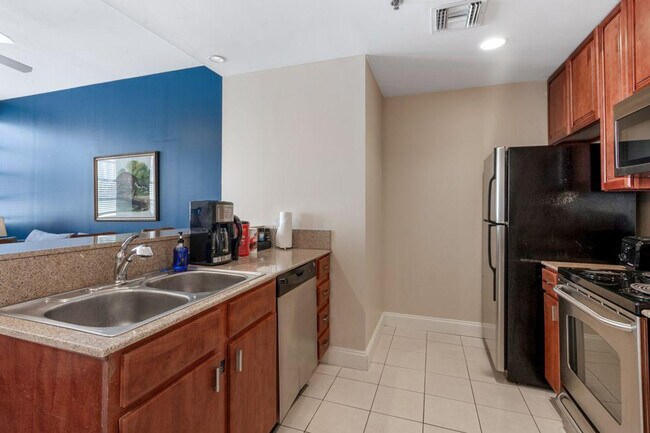 925 Common St unit ID1266940P, New Orleans, LA 70112 - photo 3