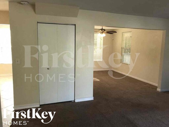 1151 Serendipity Dr, Aurora, IL 60504 - photo 6