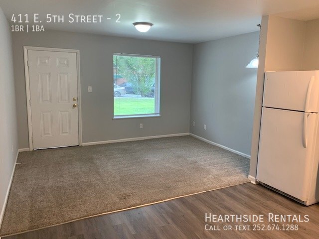411 E 5th St unit 2, Greenville, NC 27858 - photo 2