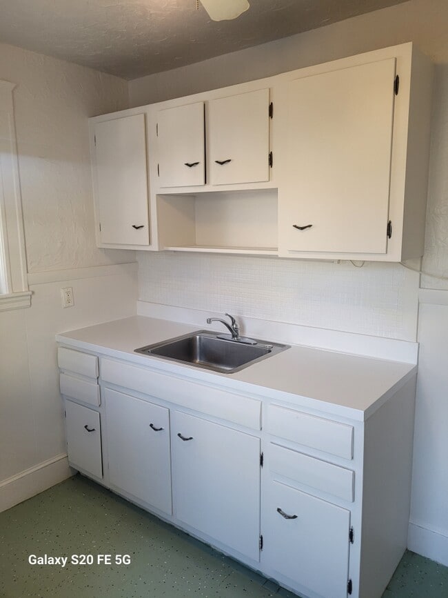 13 Victory Ave unit 4, Quincy, MA 02169 - photo 7