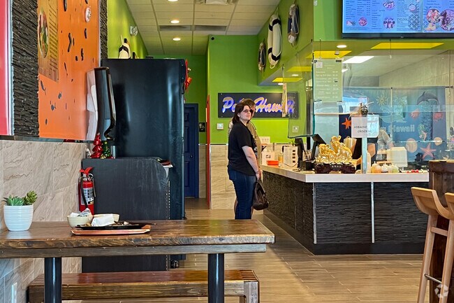 There are many great flavors on the menu at Poke Hawaii Restaurant.