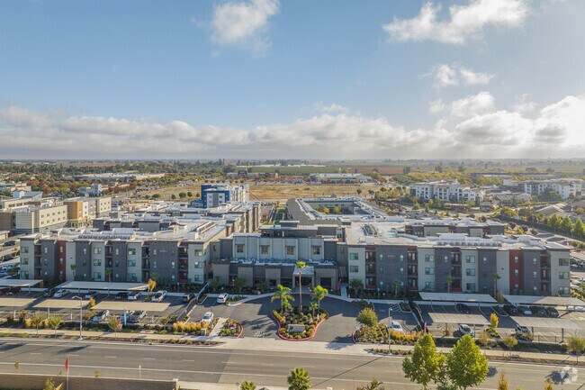 This large apartment complex in East Lodi is located near schools and shopping.