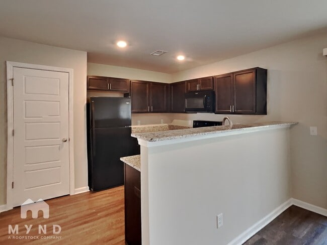 1 Cardinal Ct, Savannah, GA 31407 - photo 7