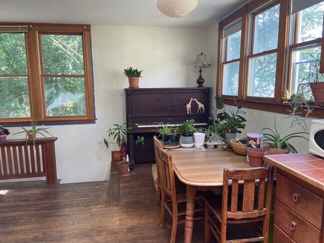 28 Speridakis Terrace unit 3, Cambridge, MA 02139 - photo 5