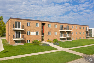 1120 16th St N, Fargo, ND 58102