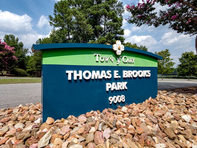 Thomas Brooks Park is close to a residential neighborhood in Weldon Ridge.