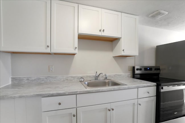 185 N Main St unit 9, Biglerville, PA 17307 - photo 7