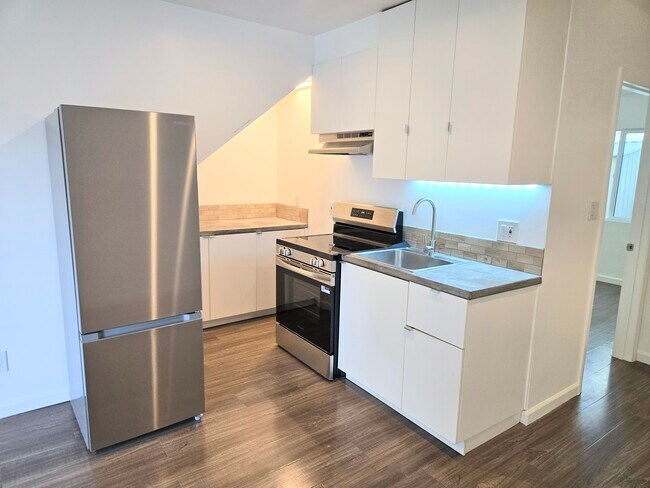 3121 Larga Ave unit 3, Los Angeles, CA 90039 - photo 6