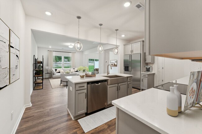 4505 Yadkinville Rd unit 36893151, Winston-Salem, NC 27106 - photo 6