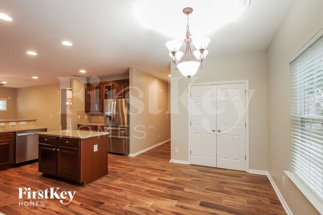 4505 Lawrence Daniel Dr, Matthews, NC 28104 - photo 5