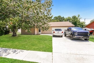 5757 Devon St, Port Orange, FL 32127