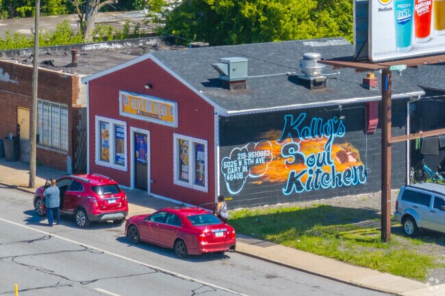 Brunswick residents can get great meals at Kelly's Soul Kitchen.