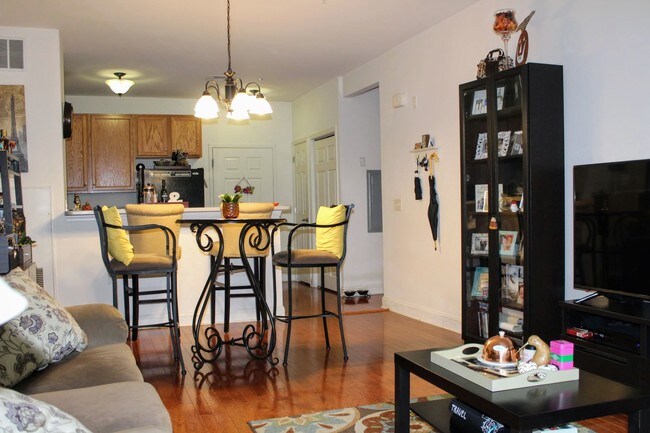 Grande at Riverview unit 1130, Conshohocken, PA 19428 - photo 5