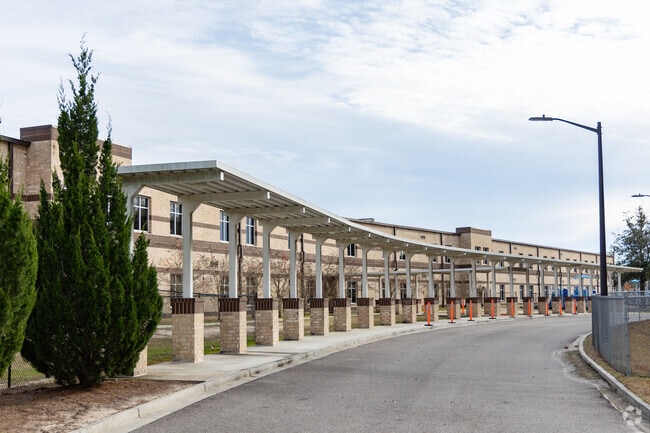 Juliette Low Elementary School is part of the Savannah-Chatham Public School System.