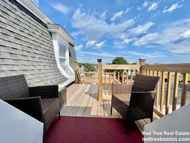 98 Franklin St unit 3, Quincy, MA 02169 - photo 6