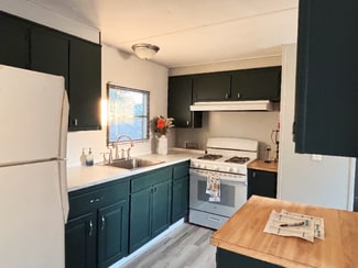 711 N 19th St, Hamilton, IL 62341