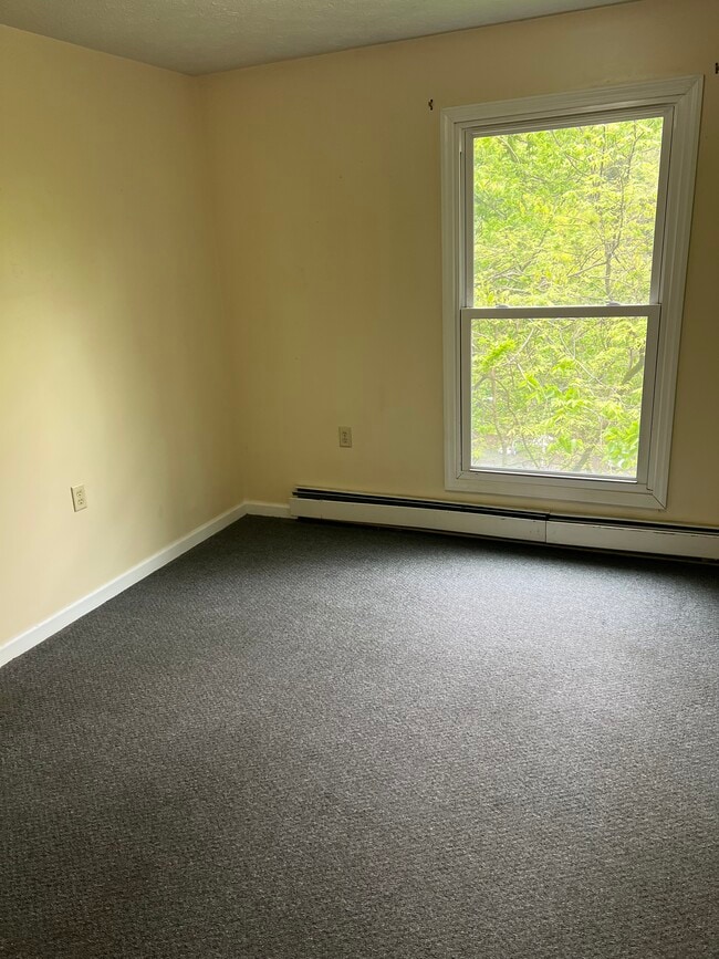 83 Mason St, Morgantown, WV 26505 - photo 2