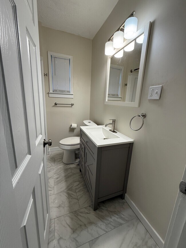 5075 Somerset Ave unit floor 1, Detroit, MI 48224 - photo 3