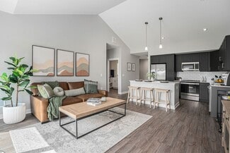 500 Savannah Dr, Grand Rapids, MI 49534