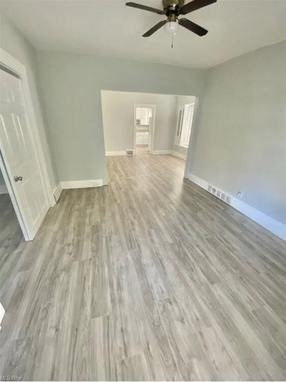 2231 W 105th St unit 2 UP, Cleveland, OH 44102 - photo 4