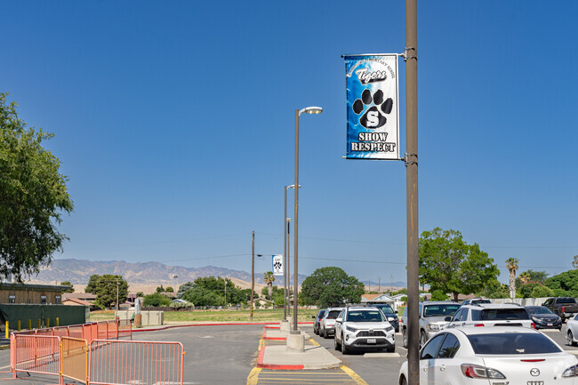 Mascot banners help to encourage Avenal students of Tamarack Elementary School.