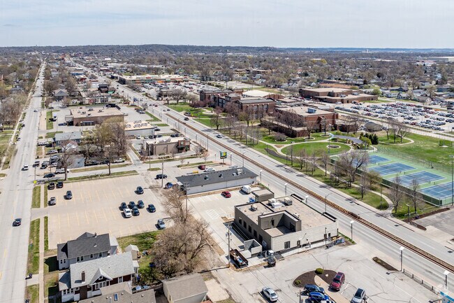 West Broadway connects downtown Council Bluffs to downtown Omaha and is the main destination for nearby shopping for Cochran Park.