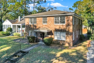 6 W 51st St, Savannah, GA 31405