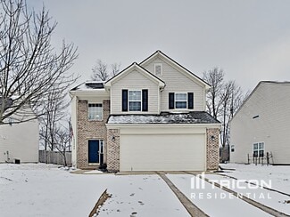 6820 W Denton Dr, McCordsville, IN 46055