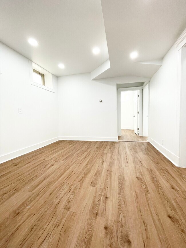 5 Wood St unit 14, Cambridge, MA 02140 - photo 5