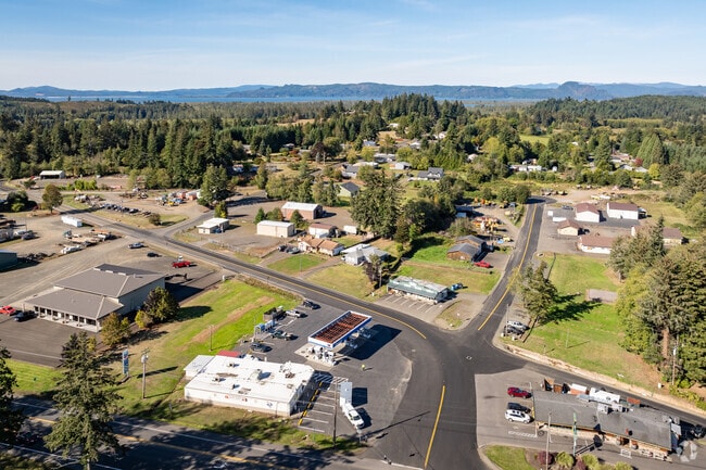 Knappa is conveniently located just ten minutes from nearby Astoria.