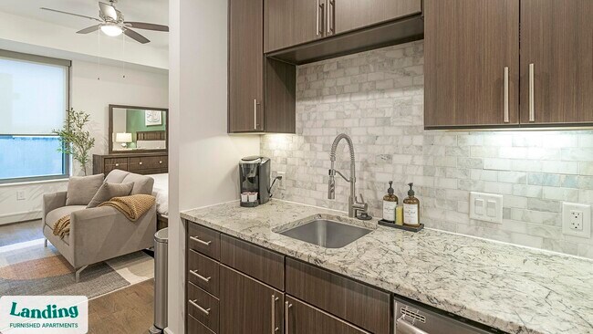 777 Preston St unit 14I, Houston, TX 77002 - photo 4