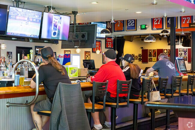 Hoffbrau in Kings Mill is a saloon-style restaurant and bar with live music & dancing weekends.