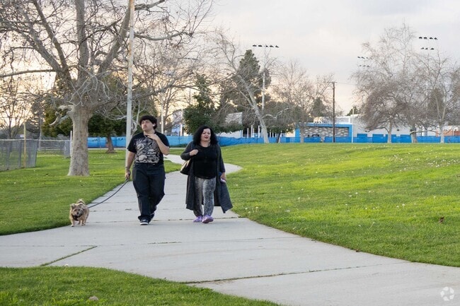 Speicher Memorial Park is a great place to bring the family for a walk in the park.
