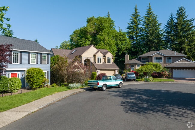 Homes along SW Partridge Drive showcase a variety of styles in Lake Forest.